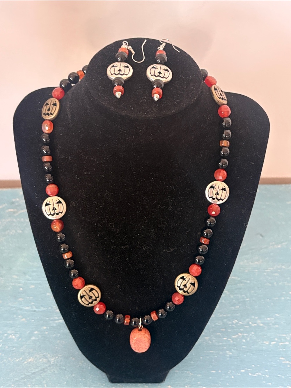 OKO jack-o’-lantern necklace and earrings set